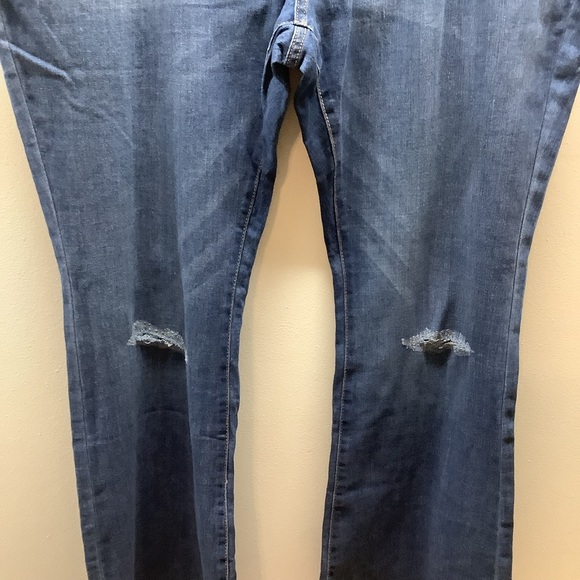 a.n.a Size 22W High Rise Flare Jeans. New With Tags - Picture 4 of 12